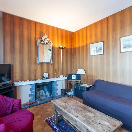 Lecomte Apartmán *