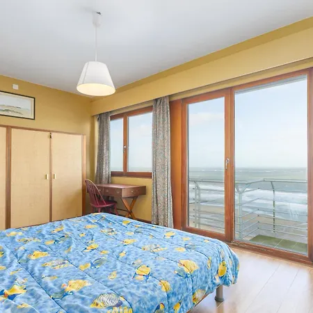 Apartment Lecomte Ostende